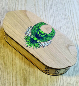 Oval wooden jewellery or trinket box